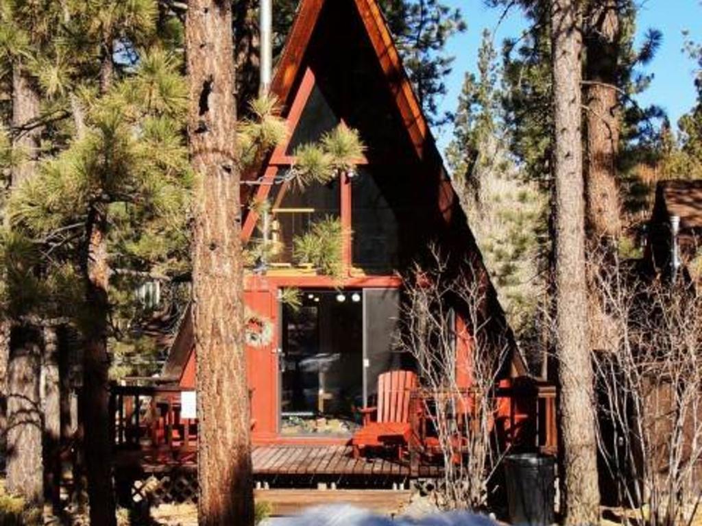 A-Frame Of Mind Villa Big Bear City Room photo